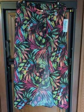 Freshwater Tropical Leaf Black Multi Swim Sarong